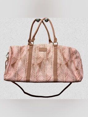 LexBreezy Duffle Bag With Additional Strap